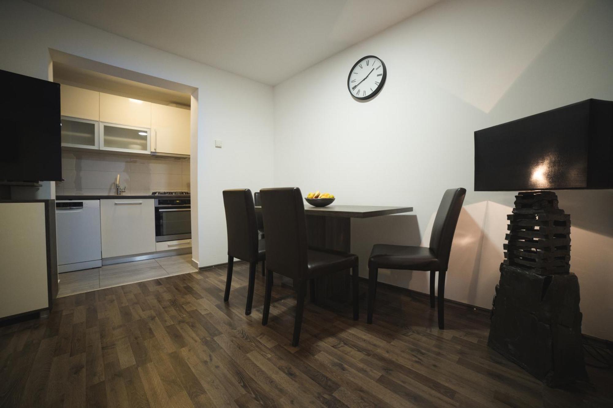 Apartments Dijana Zagreb Exterior photo